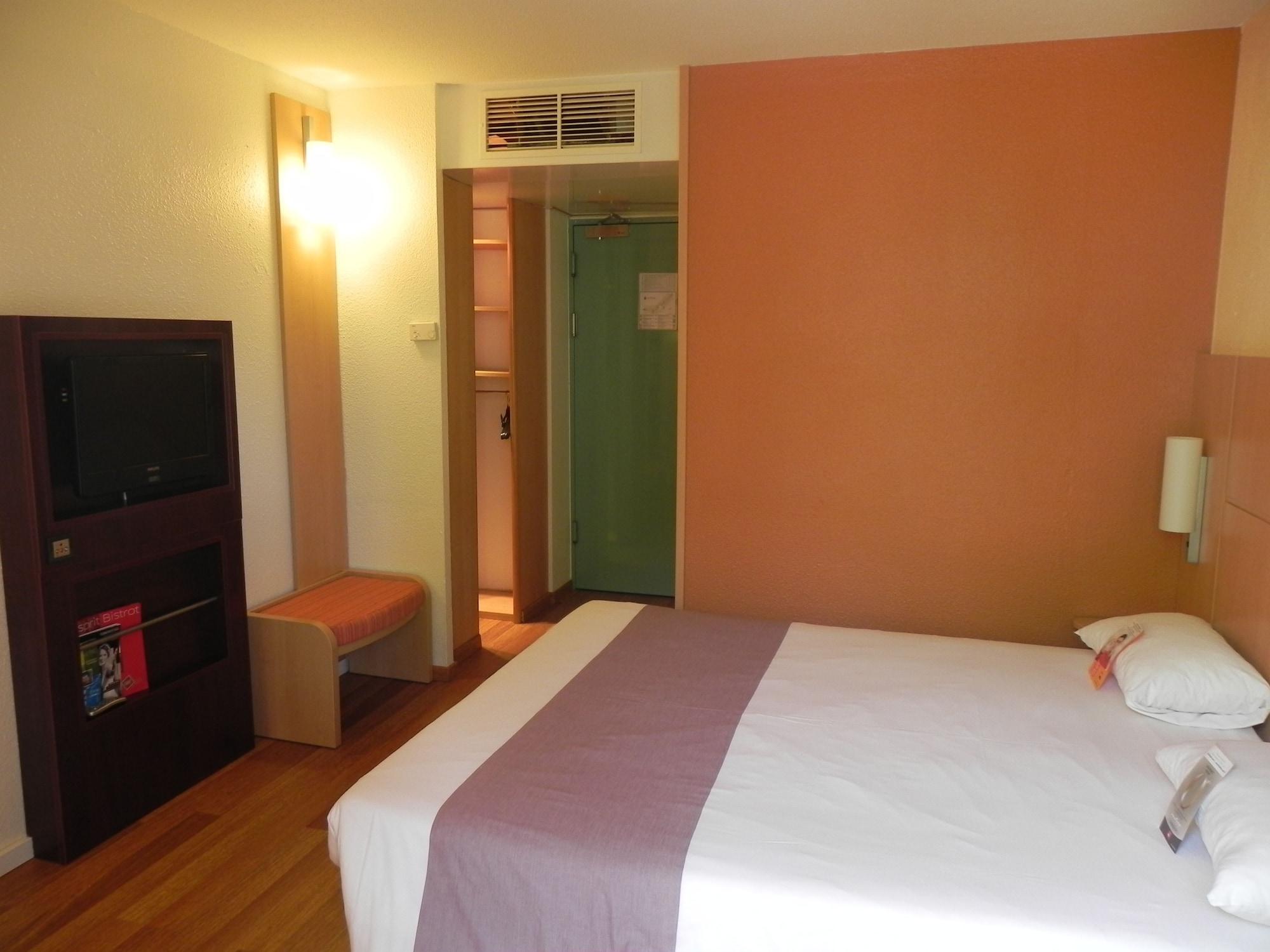 ibis Sète Balaruc les Bains Bien-être et Spa Esterno foto