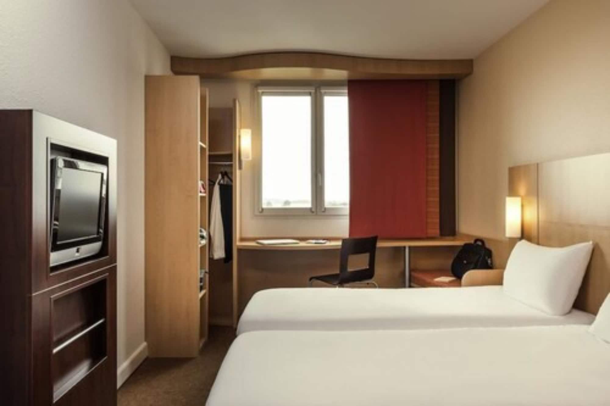ibis Sète Balaruc les Bains Bien-être et Spa Esterno foto