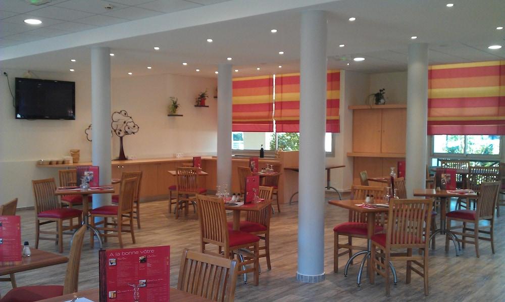 ibis Sète Balaruc les Bains Bien-être et Spa Esterno foto