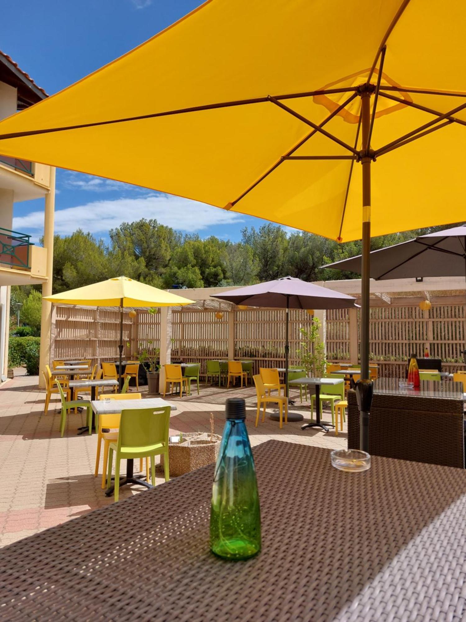 ibis Sète Balaruc les Bains Bien-être et Spa Esterno foto