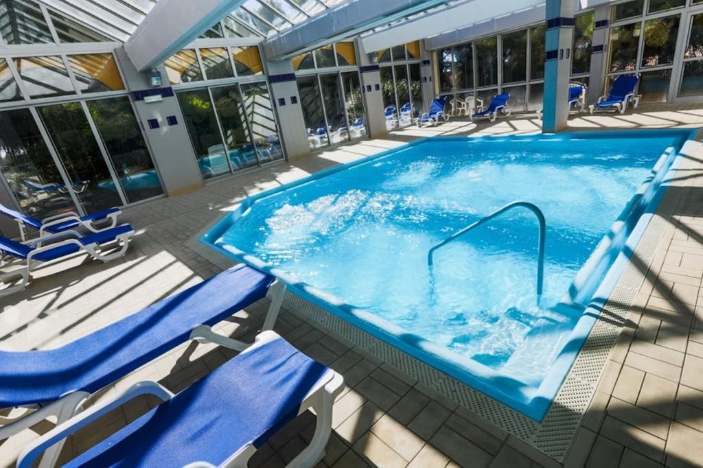 ibis Sète Balaruc les Bains Bien-être et Spa Esterno foto