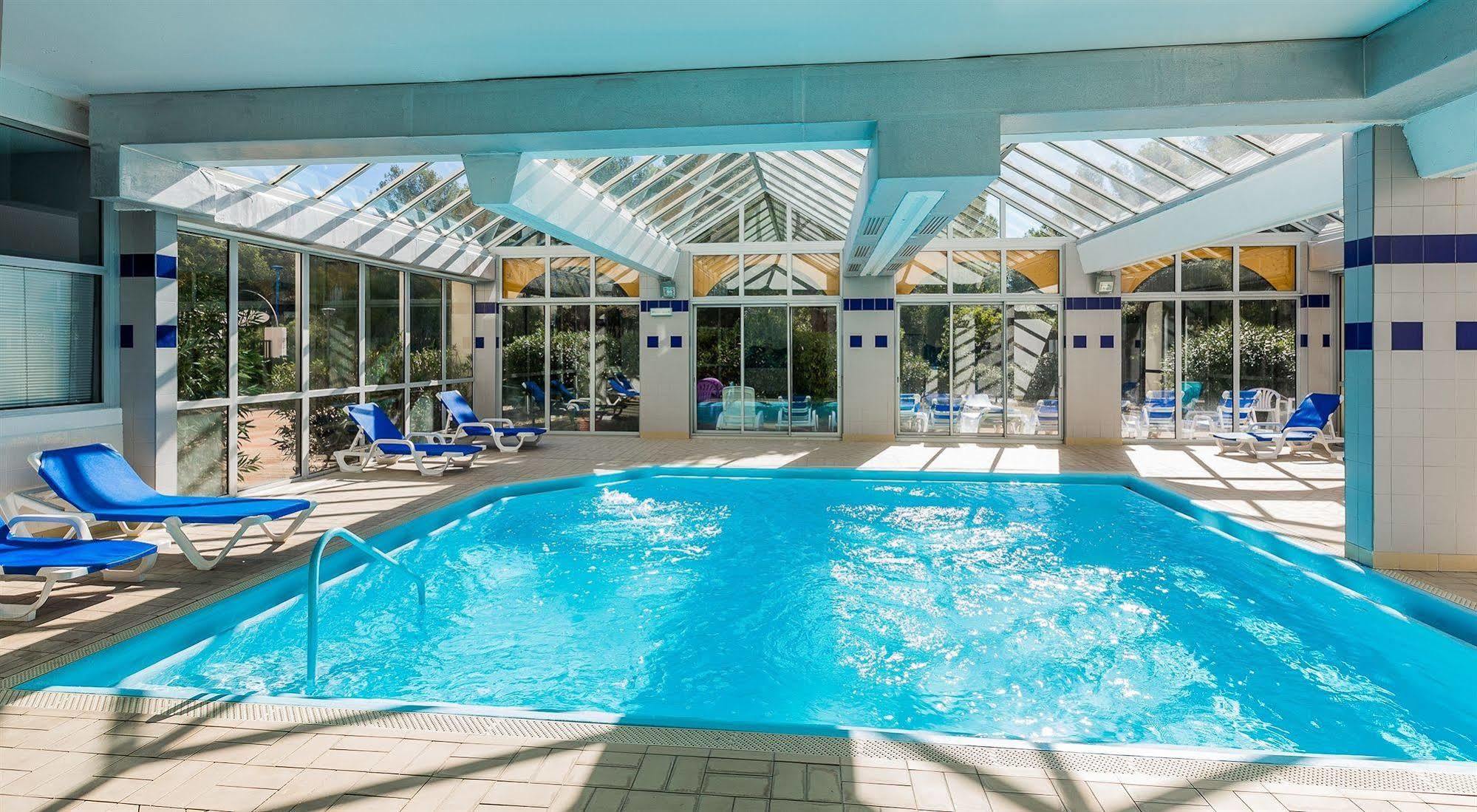 ibis Sète Balaruc les Bains Bien-être et Spa Esterno foto